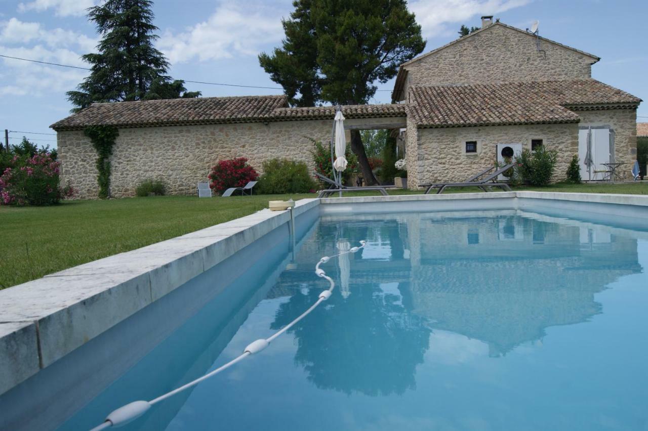 Gites Dans Mas En Pierres Robion en Luberon Buitenkant foto